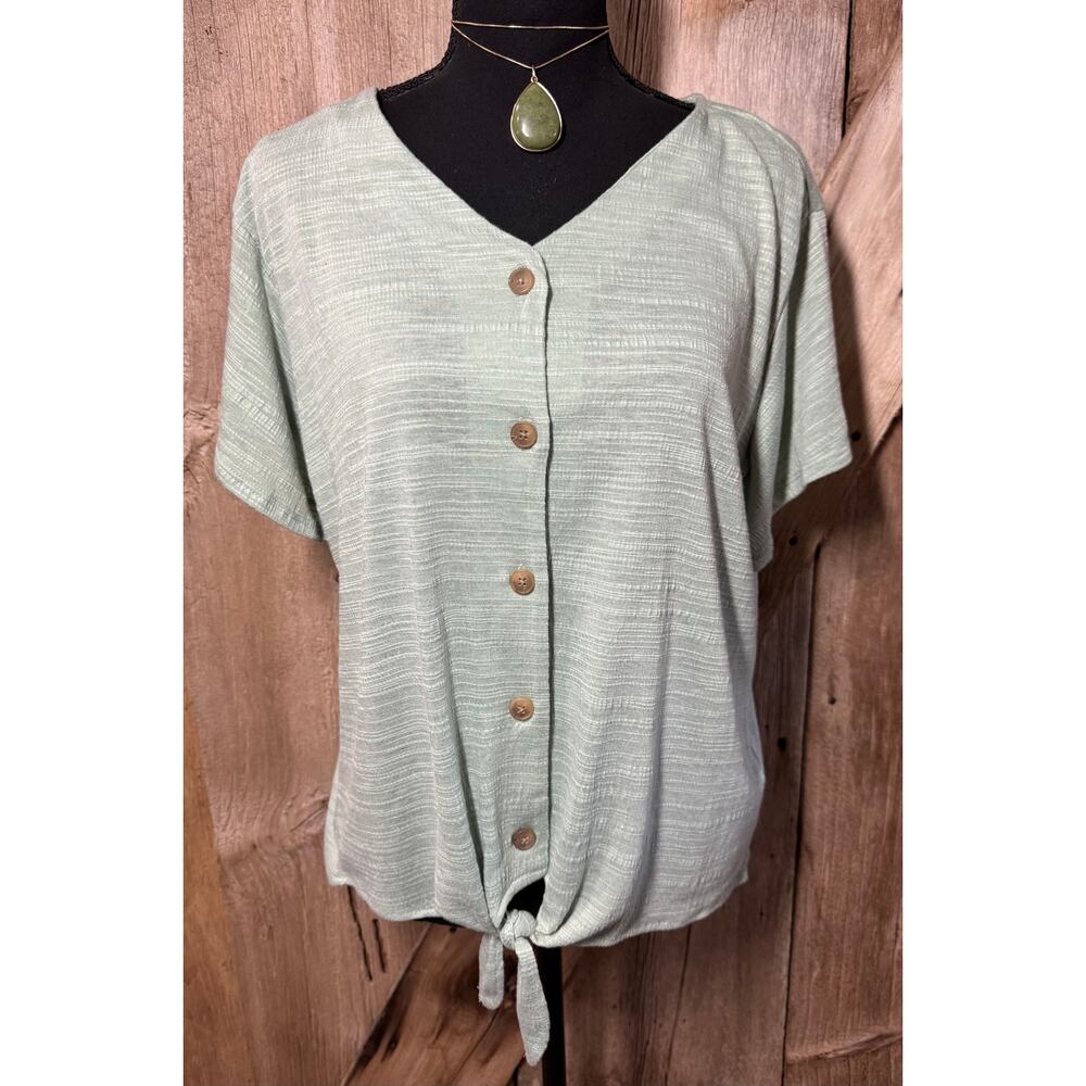 Weatherproof Vintage Women's Large L Tie Front Waist Top Sage Green Blouse